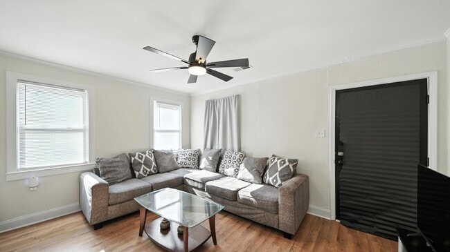 Building Photo - 3236 Allison Ave