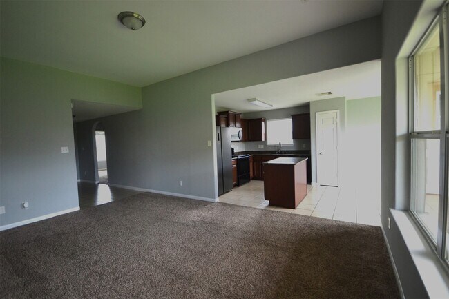 Building Photo - 6958 Chessgate Falls Ln