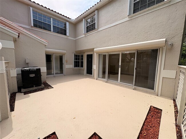 Building Photo - 11196 Longboat Dr