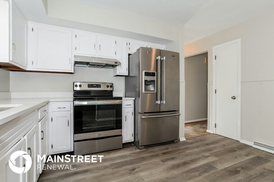 Building Photo - 1854 Lindenhall Dr