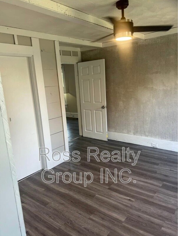 Building Photo - 1112 Gordon St