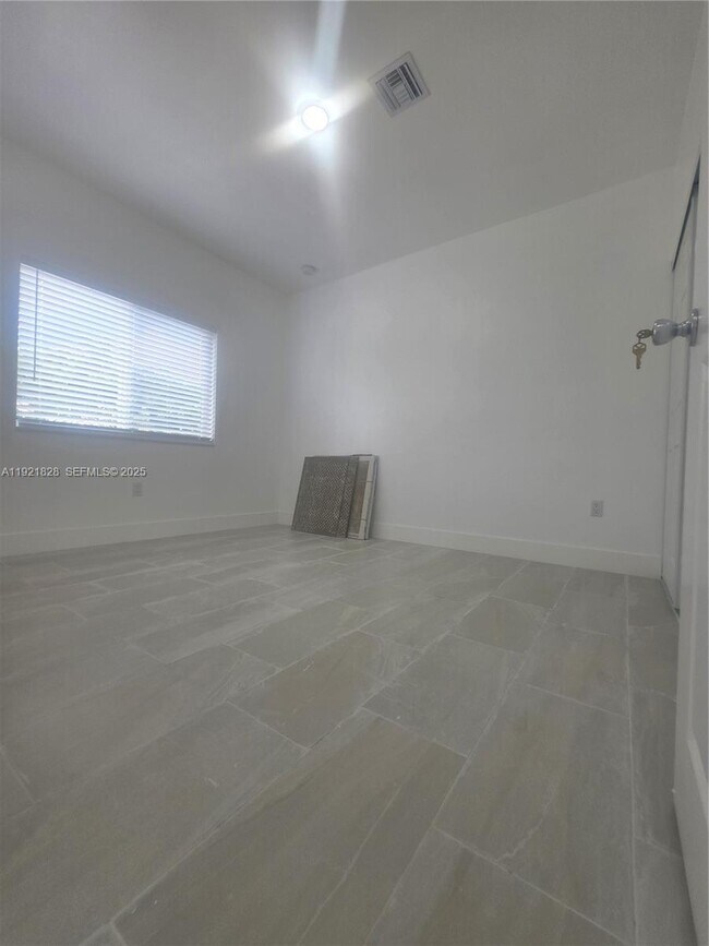 Building Photo - 21210 SW 119th Ave