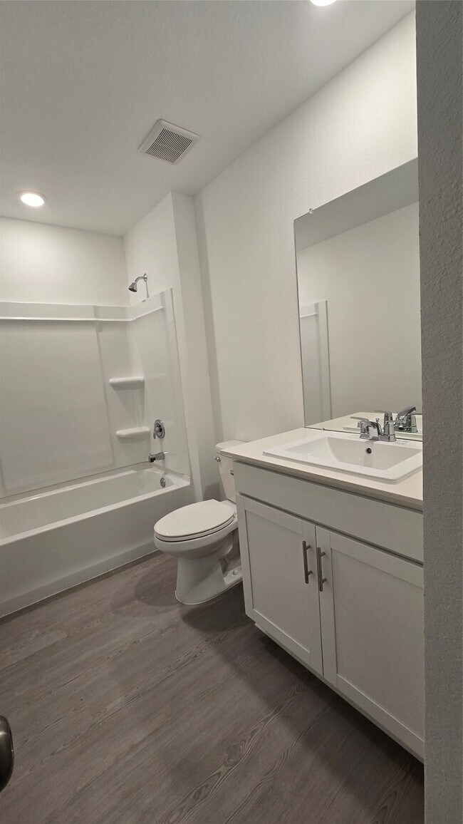 Building Photo - 27019 Turtle Vis Dr