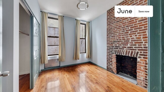 Building Photo - 2028 Second Avenue