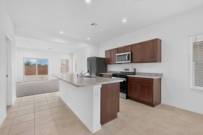 Building Photo - 280 Prism Ave SW