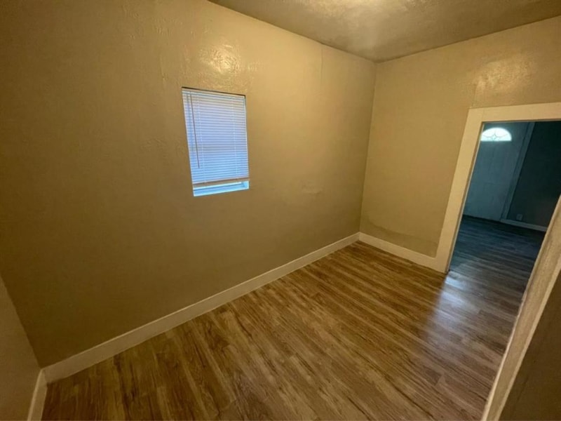 Building Photo - 1300 18th St