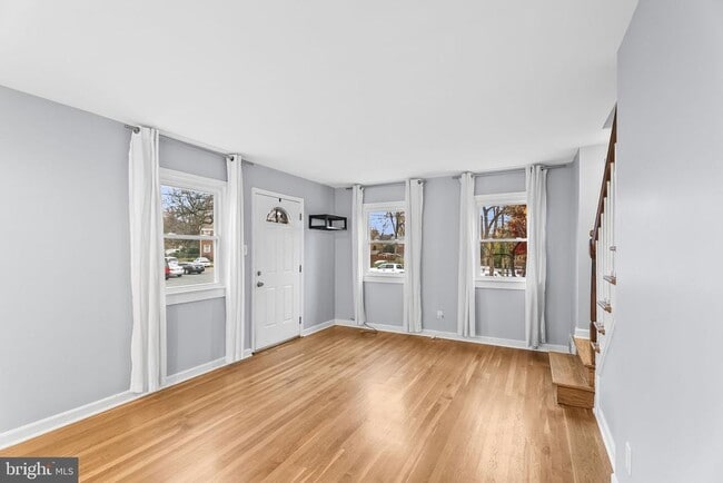 Building Photo - 4332 Utica Ave