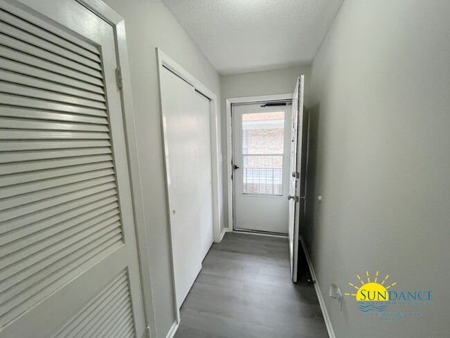 Building Photo - Spacious 3-Bedroom Condo with Community Am...