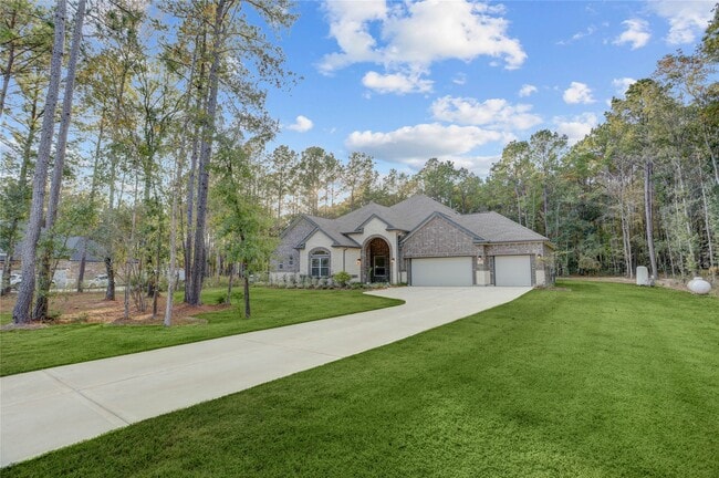 Building Photo - 1619 Chisos Bnd