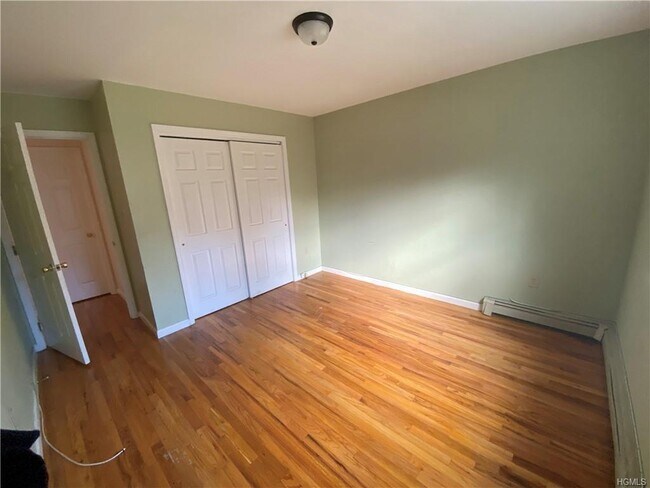 Building Photo - 51 Normandy Rd