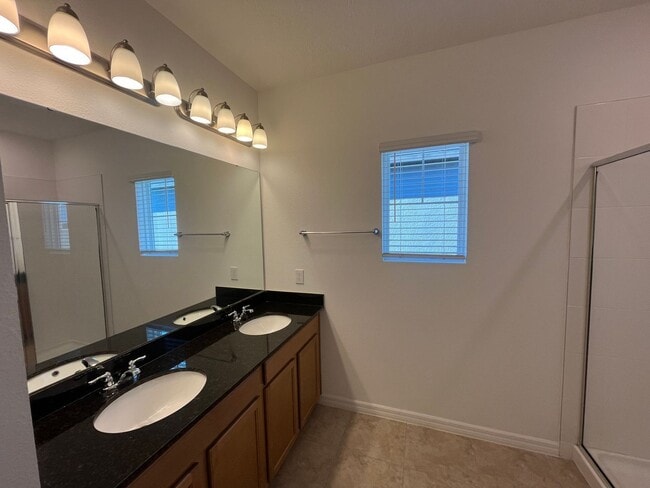 Building Photo - 15114 Stuttgart Aly