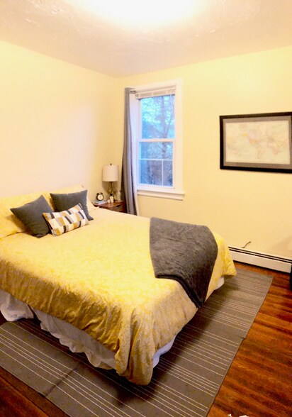 Primary Photo - 81-83 America St