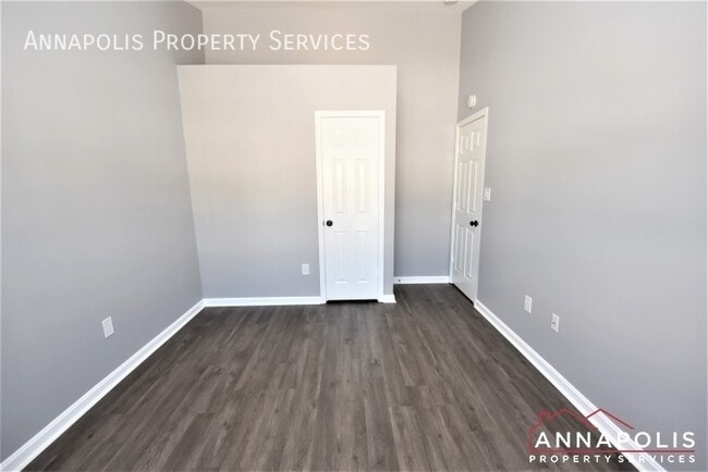 Building Photo - 109 Pinecove Ct