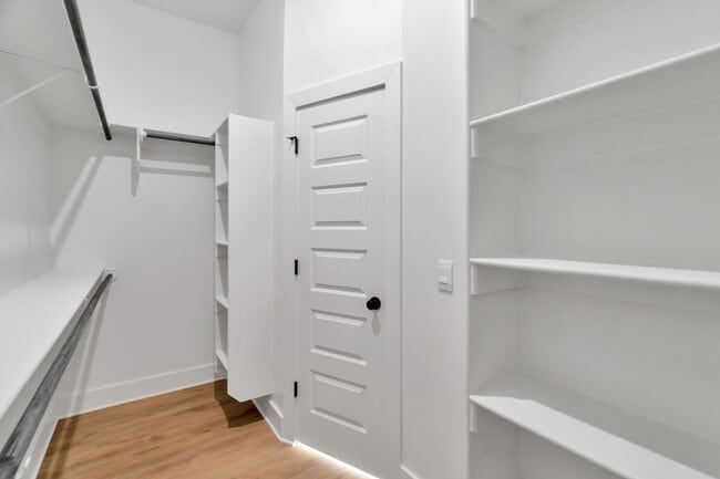 Building Photo - Brand-New Luxurious 4 Bedroom in Bentonville!  FENCE INCLUDED!