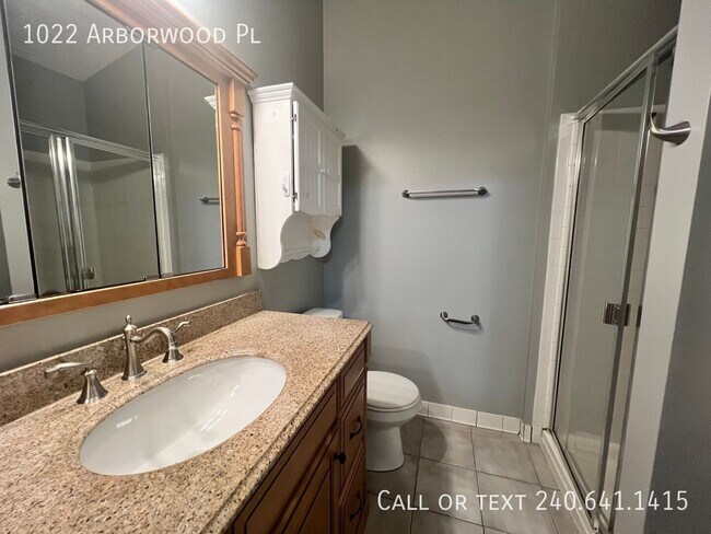 Building Photo - 1022 Arborwood Pl