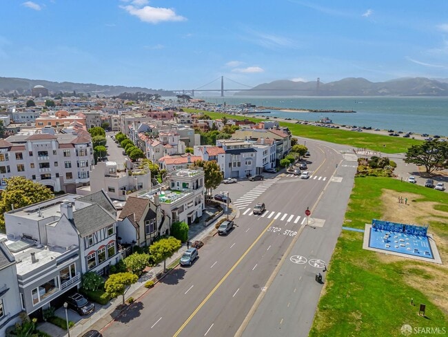 Building Photo - 181 Marina Blvd