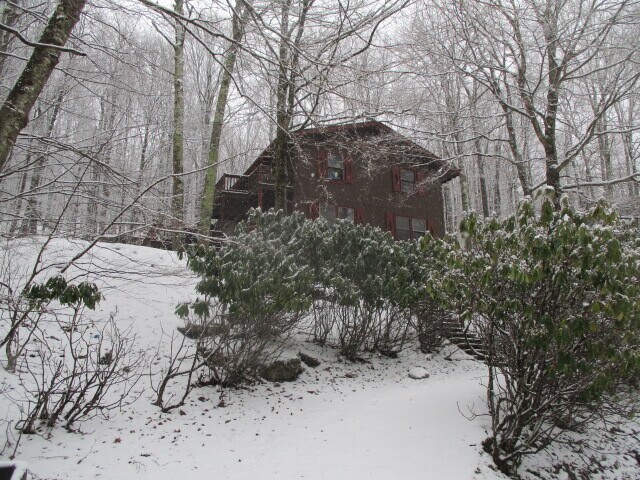 Building Photo - 116 Shagbark rd