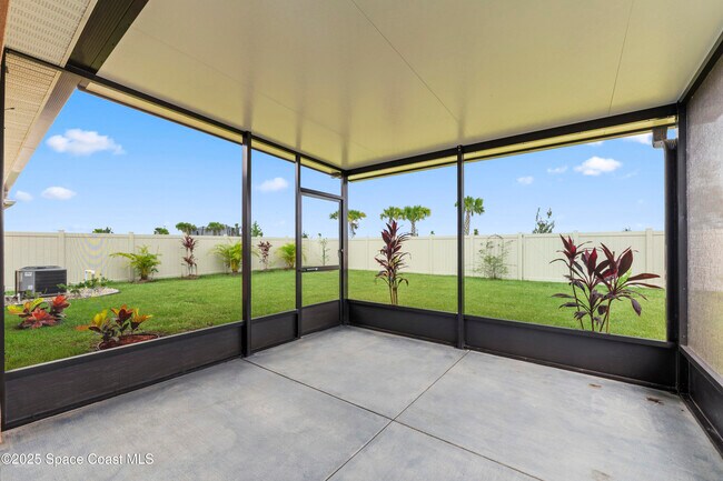 Building Photo - 1145 Dugan CIR SE