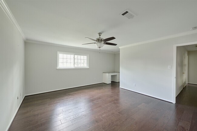 Building Photo - 12402 Stafford Springs Dr