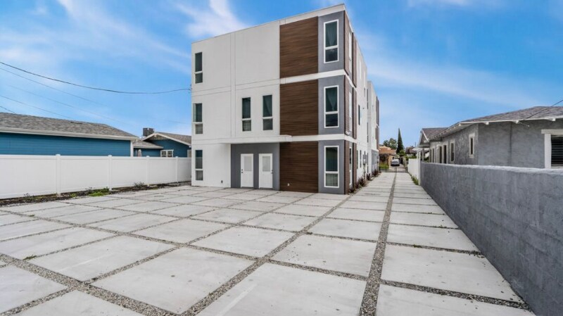 Building Photo - 3987 Dalton Ave