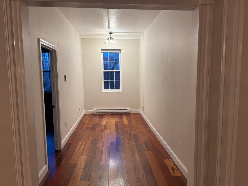 Building Photo - 148 Bernon St