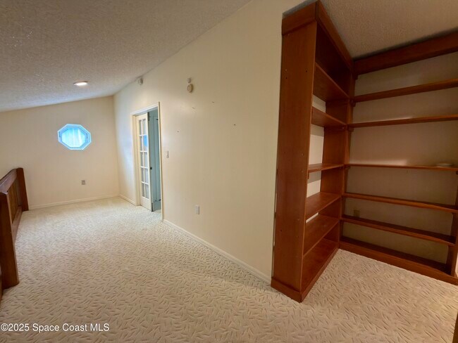 Building Photo - 4120 Ponds Dr