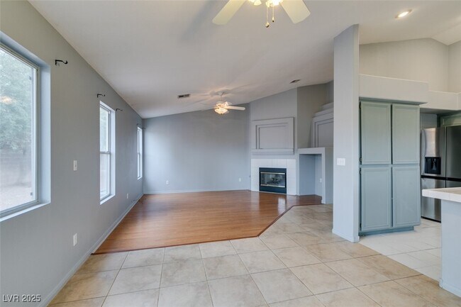 Building Photo - 7782 Top Hat Ave