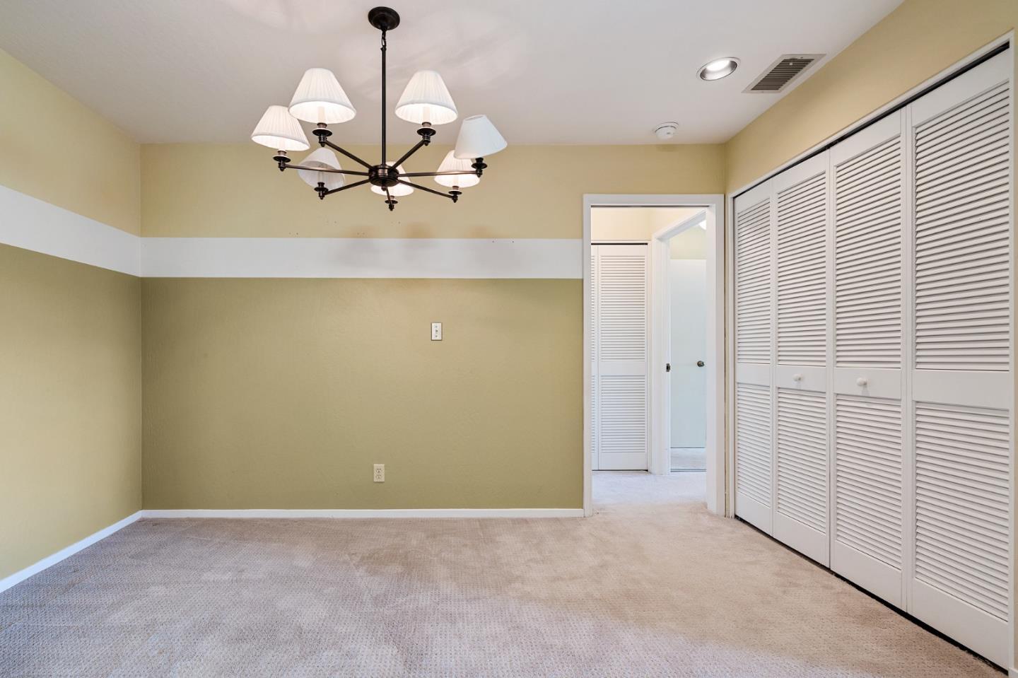 dining room - 300 Murchison Dr