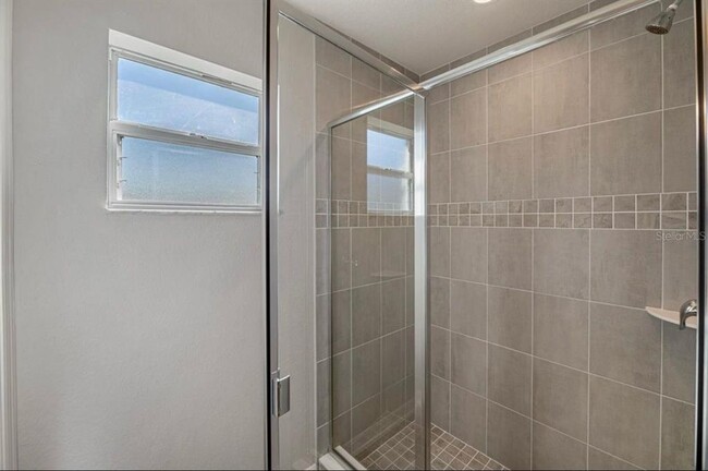 Building Photo - 378 Pentas Ln