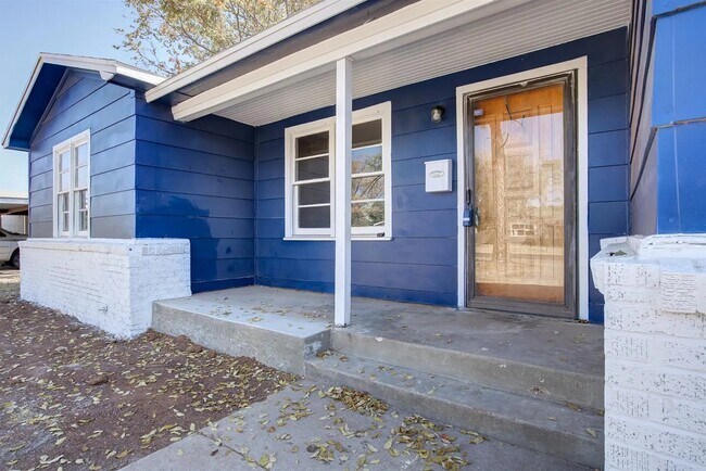 Building Photo - 4603 33rd St