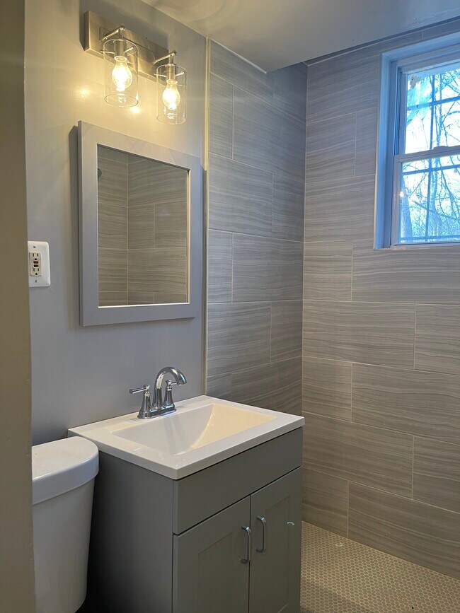 basement bathroom - 3101 Waclark Plz SE