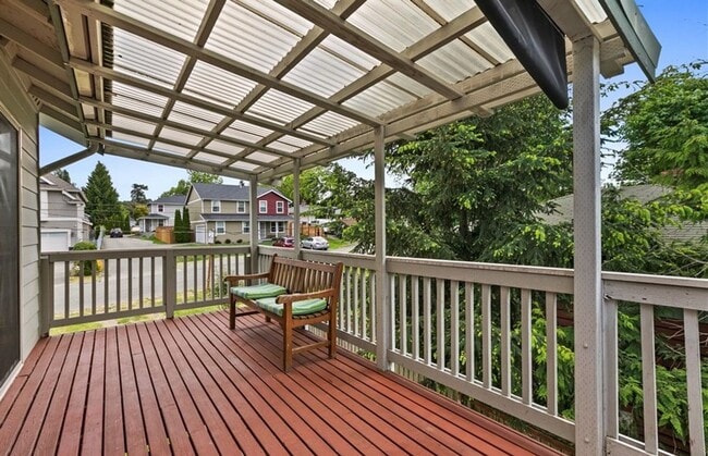 Building Photo - 4 Bed 3Bath Beautiful Single-family House ...