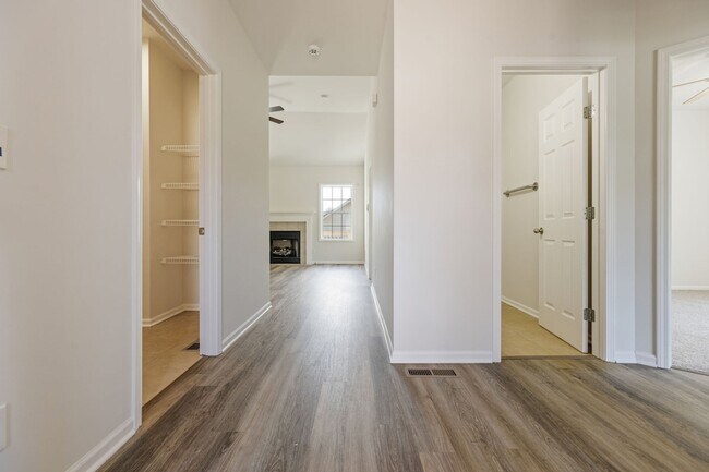 Building Photo - 4013 Kristen St