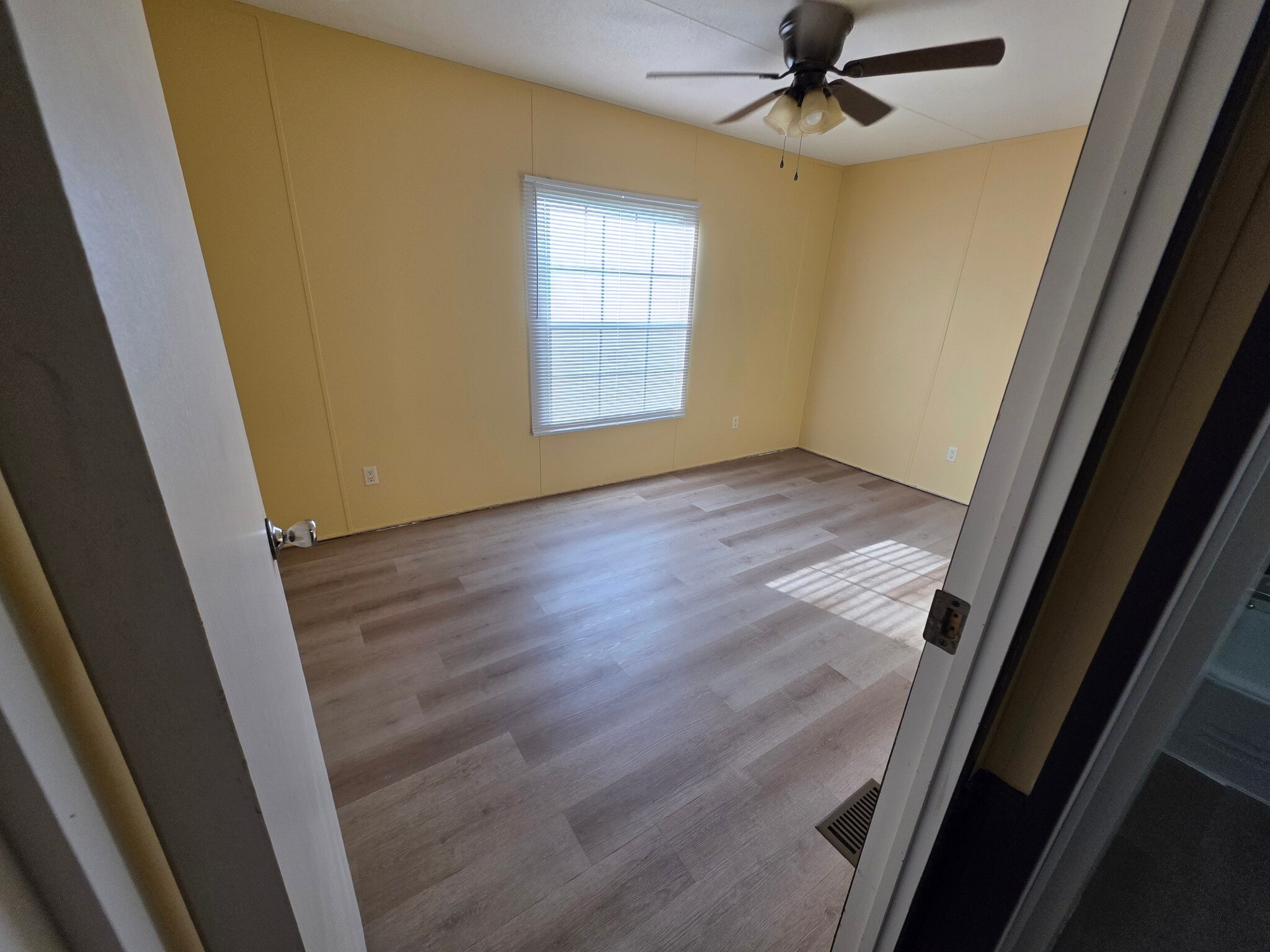 Building Photo - 132 Raoul Ln