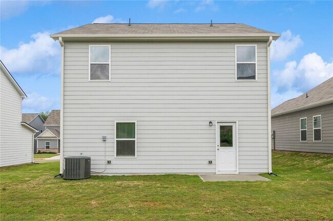Building Photo - 613 Mackenzie Cv