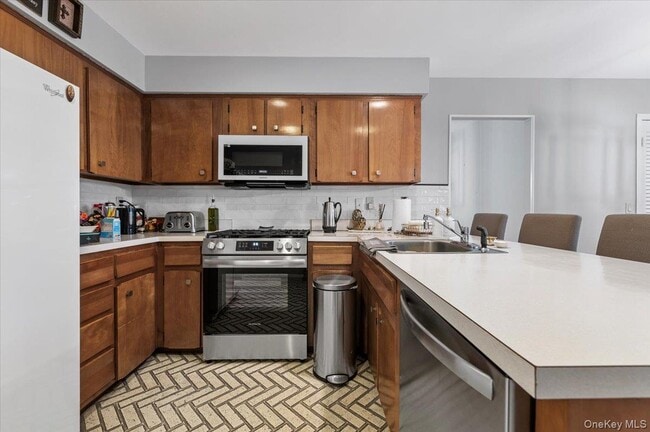 Building Photo - 29 Joyce Ln