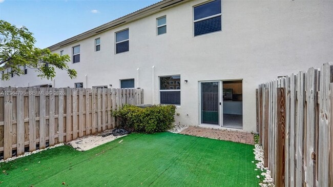 Building Photo - 12123 NW 23rd Ct