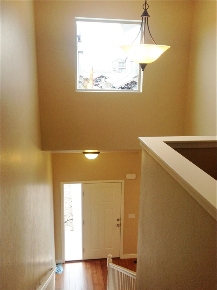 Building Photo - 868 W San Savino Way
