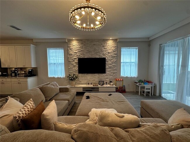 Building Photo - 15512 Sunquat Dr