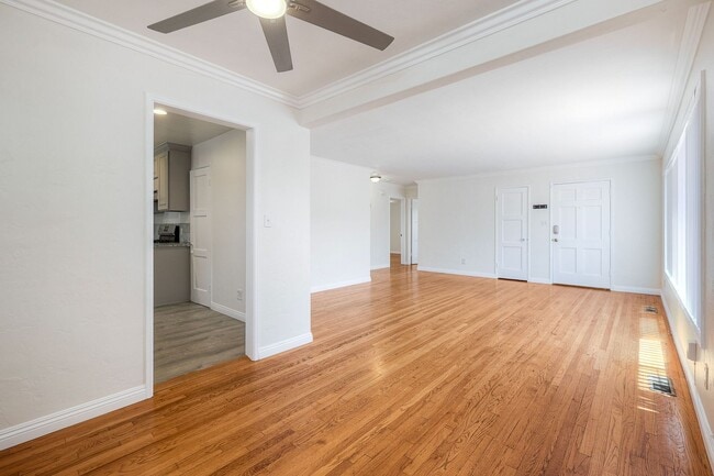 Building Photo - La Mesa Living at Its Best – Spacious Home w/Solar, Central Air Conditioning & Laundry