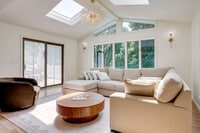 Building Photo - 49 Snowdrop Dr