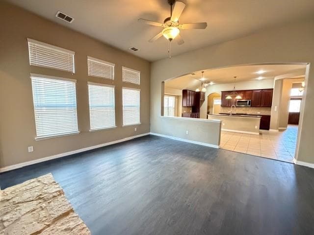 Building Photo - 4964 Grinstein Dr