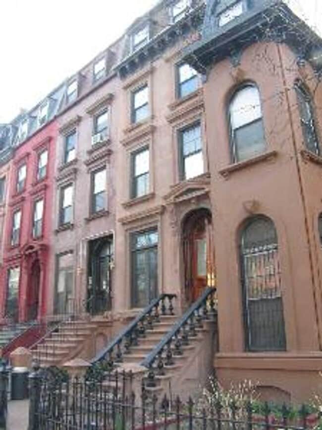 Building Photo - 556 Washington Ave