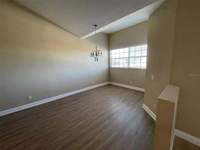 Building Photo - 10365 Pendleton Ave