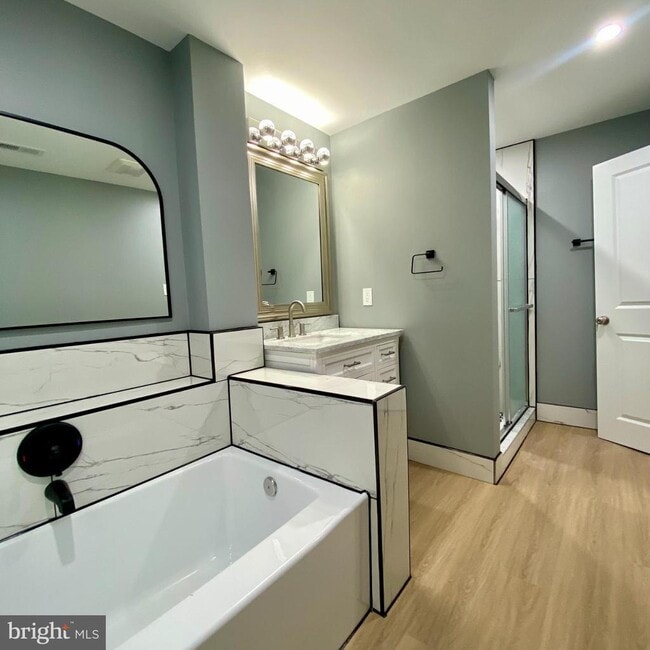 Building Photo - 3701 9th St NW