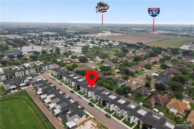 Building Photo - 27 N Crown Point