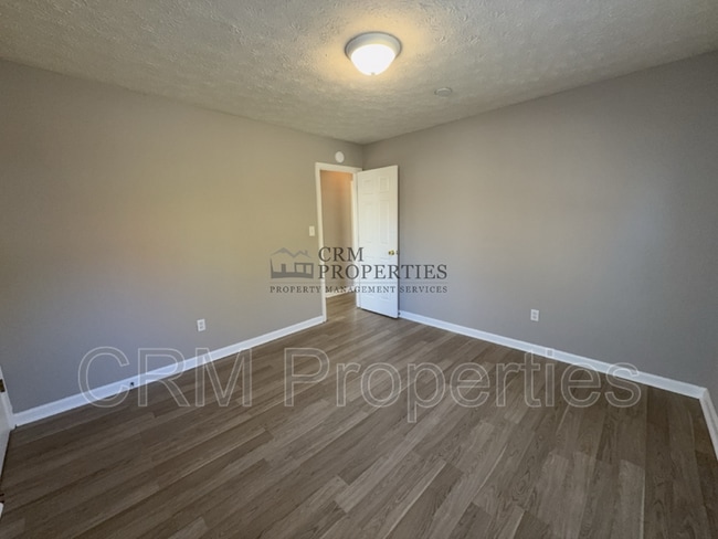 Building Photo - 1233 E Jefferson St