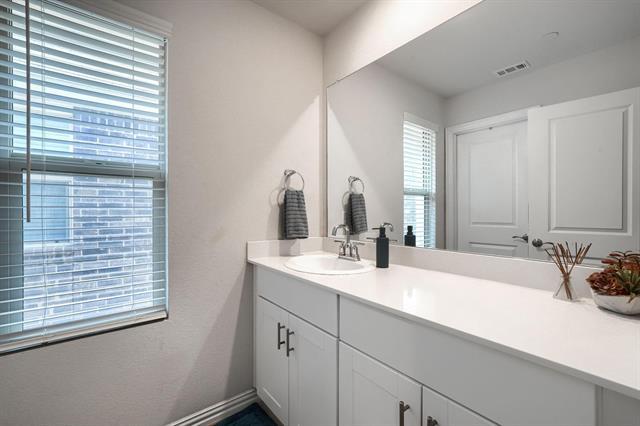 Building Photo - 4116 Ranchero Dr