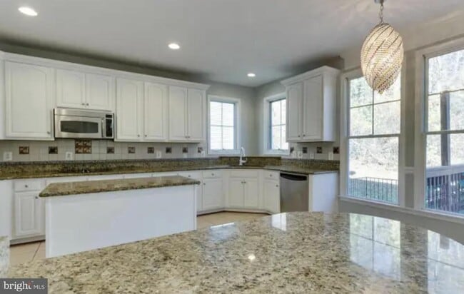 Building Photo - 5634 Tower Hill Cir