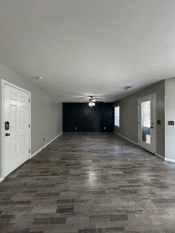 Building Photo - 368 Peppercorn Ln